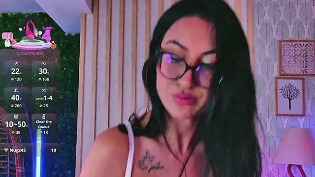 NikkiStarX live sex cam