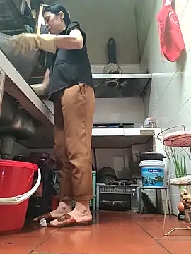 Basanis68's cam snapshot