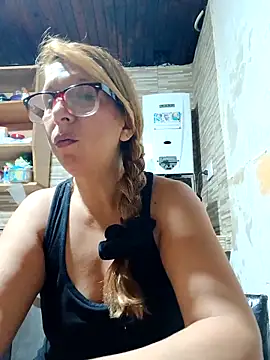 cari75's cam snapshot