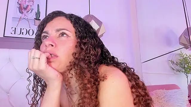 Zoe_Hilton's cam snapshot