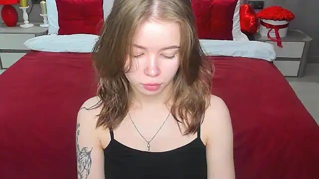 Violetta__Dreams's cam snapshot