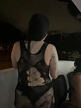 Roxy_rousse01's cam snapshot