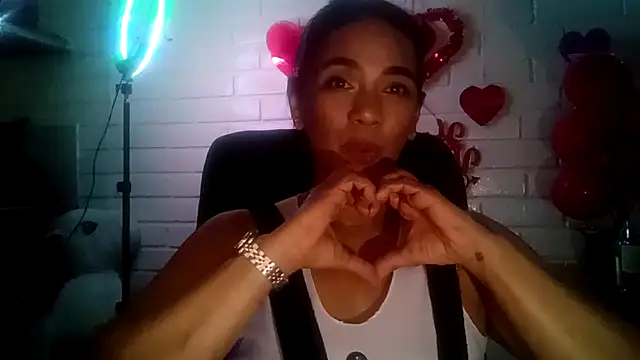 MiiaVelasquez's cam snapshot