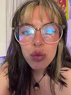 Katheerine's cam snapshot