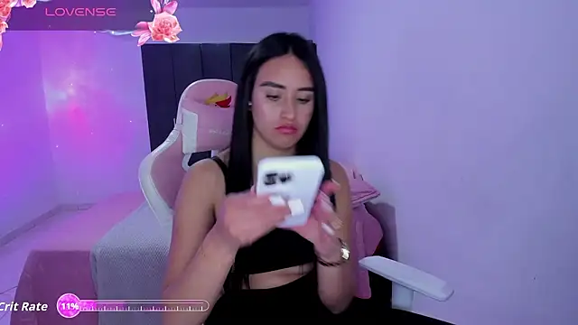 Tinylottie's cam snapshot