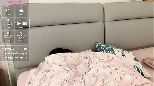 Linda-LL's cam snapshot