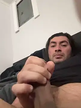 fifthbase007's cam snapshot