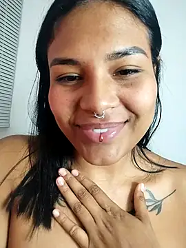 agatta_1's cam snapshot