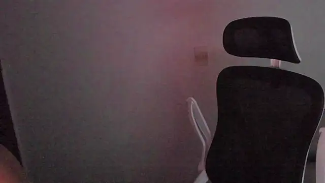 laurent_nova's cam snapshot