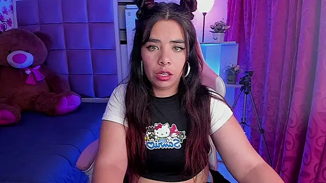 liany_taylor's cam snapshot