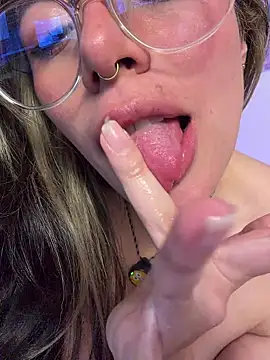 Katheerine's cam snapshot