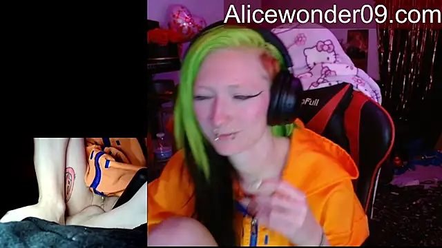 alicewonder09's cam snapshot