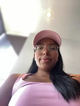 SheenaBrooke live sex cam