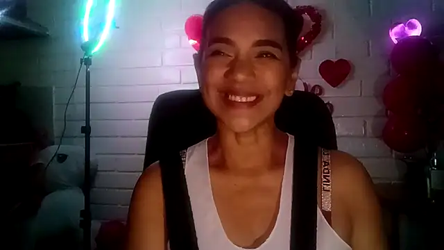 MiiaVelasquez's cam snapshot