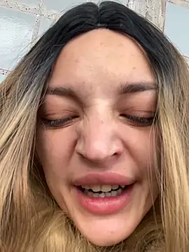 SashaPri live sex cam