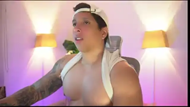 appolo_allen live sex cam