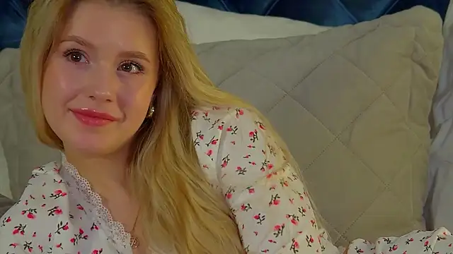 MilanaBalmain live sex cam