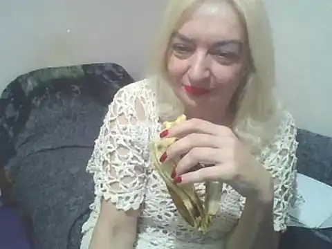 Meri798 live sex cam