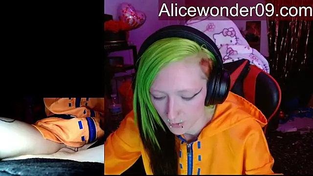 alicewonder09's cam snapshot