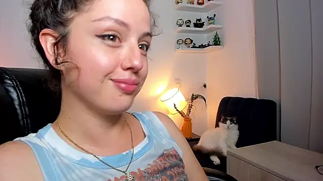 Cassandra_Caiin live sex cam