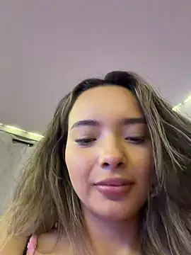 Irina_Grant live sex cam