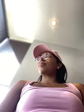 SheenaBrooke live sex cam