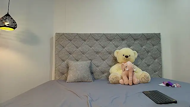 Samanta-Rose's cam snapshot