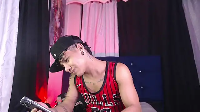 Sexys_Boys_Hot1's cam snapshot