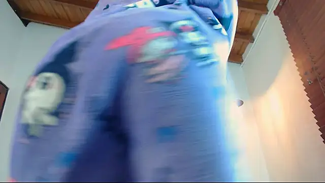 alien_eyes09's cam snapshot