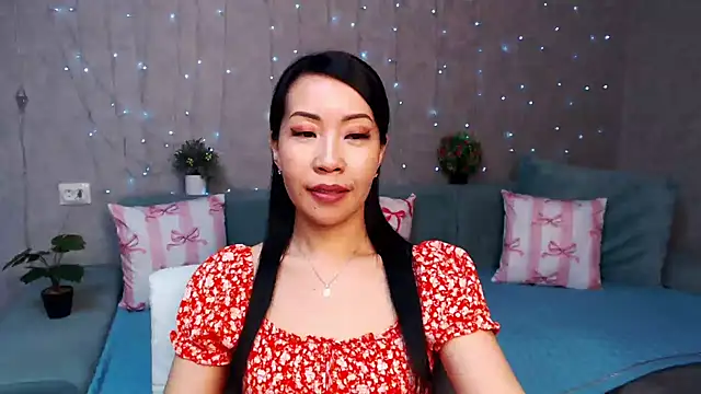 LiaPak's cam snapshot