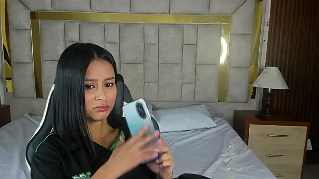 NataliaVega2's cam snapshot