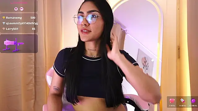 Nikita_luan live sex cam