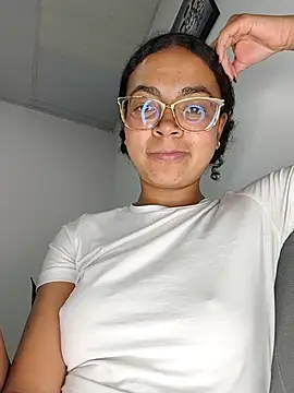 __VioletaHeaven__'s cam snapshot