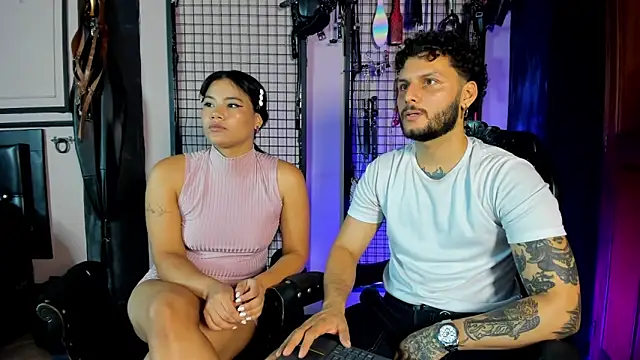 Twisted_Fantasy live sex cam