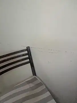 DianiQueenn live sex cam