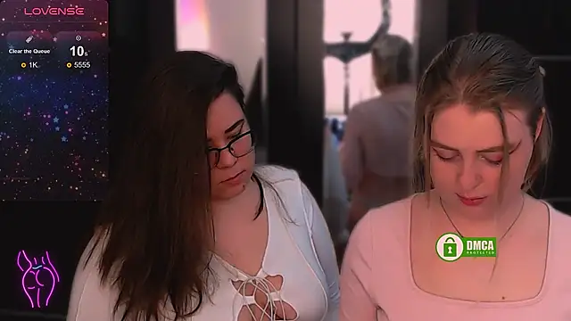 EvaAndLilith live sex cam