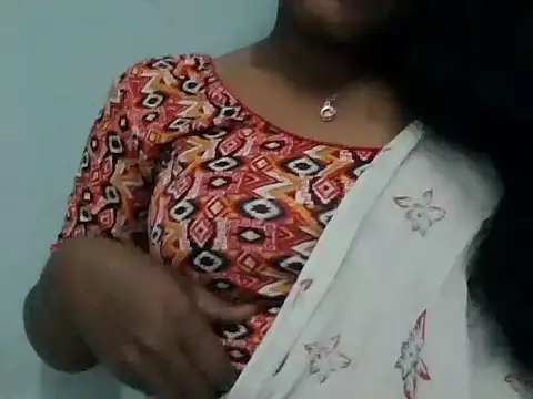 Rathi-priyaa's cam snapshot