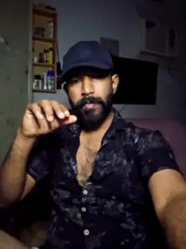 Bigkannan live sex cam