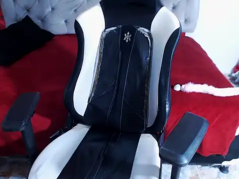 hotsweet-69's cam snapshot