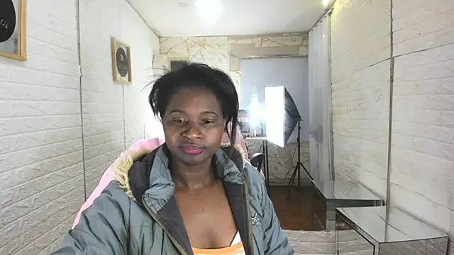 Betany_Grey's cam snapshot