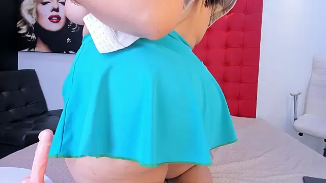 Zoe__smiith's cam snapshot