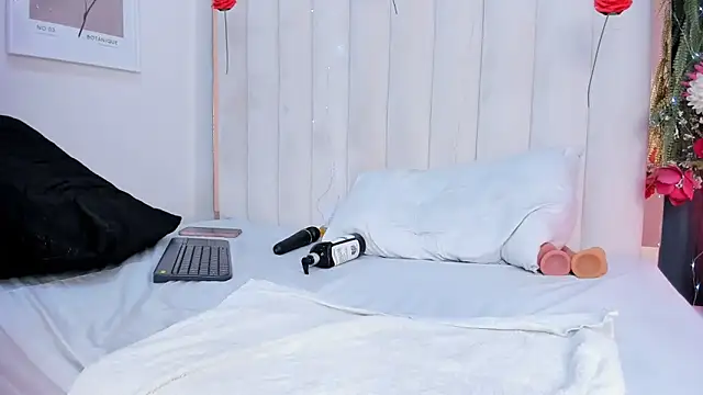 africa_holmes's cam snapshot