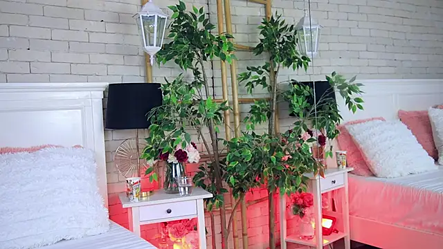 CarlaWhite live sex cam