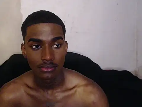 brihansexx's cam snapshot