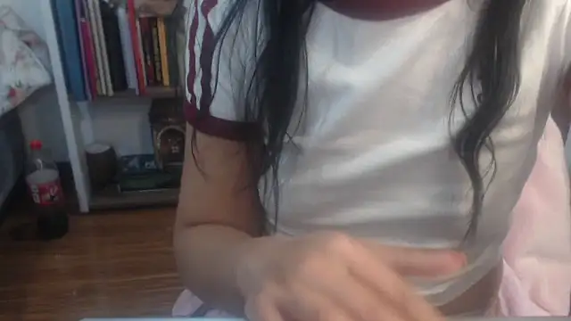 sabrina_v_'s cam snapshot