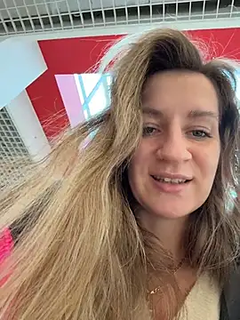 EvvaMur live sex cam