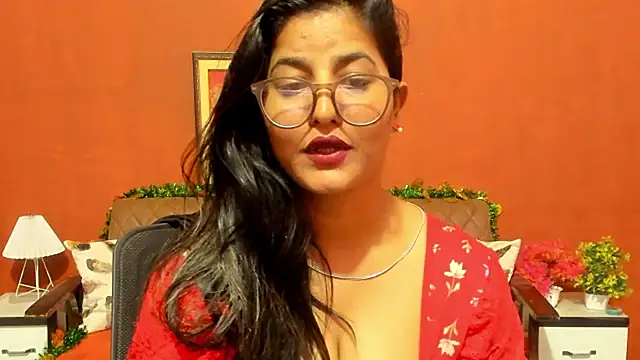 Jasmine_Jaey1's cam snapshot