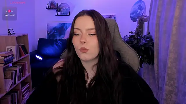 CoraMiel's cam snapshot