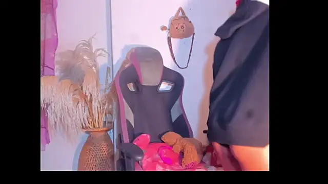 bad_girl_xxx's cam snapshot