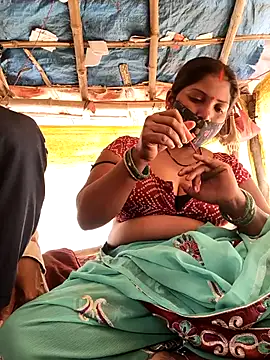 Indiandesicouple155 live sex cam